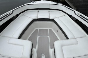 Sea Ray 310 SLX OB Yacht For Sale