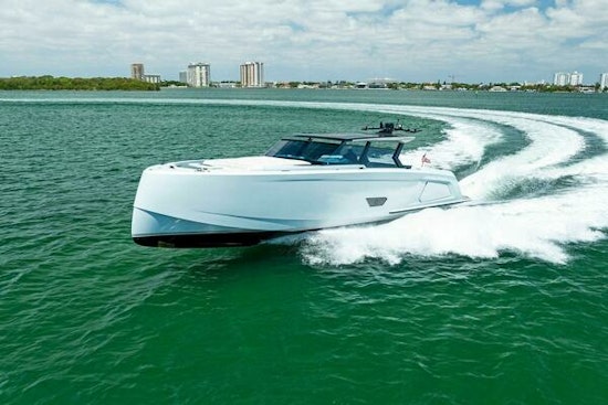 Vanquish Yachts VQ58 Yacht For Sale