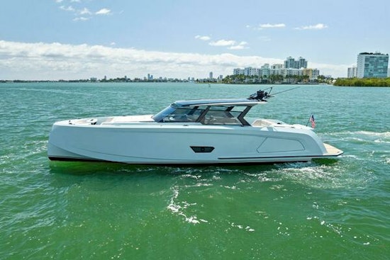 Vanquish Yachts VQ58 Yacht For Sale
