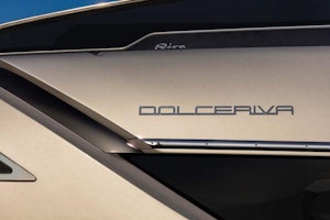 Riva Dolceriva Yacht For Sale