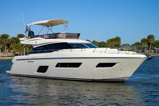 Ferretti Yachts 55 MY Yacht For Sale