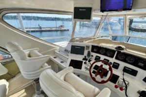 Sea Ray Sedan Bridge Yacht For Sale