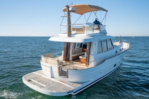 Sasga Yachts Menorquin 42 Flybridge Yacht For Sale
