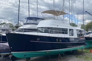 Beneteau  Yacht For Sale