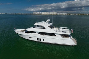Ocean Alexander 85E Yacht For Sale