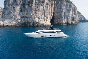 Amer  Yacht For Sale