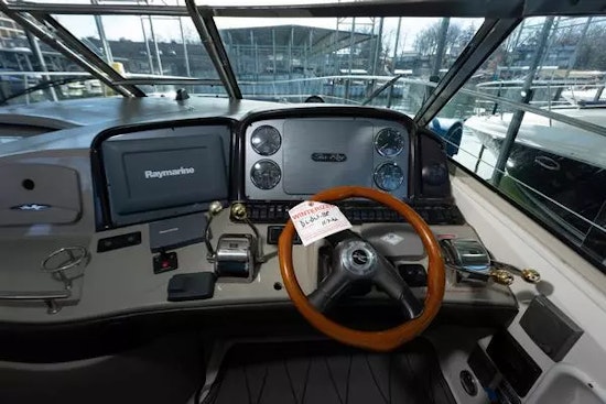 Sea Ray 420 Sundancer Yacht For Sale