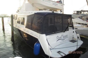 Navigator 4800 Classic Yacht For Sale