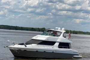 Carver Voyager 530 Yacht For Sale