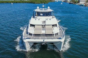 Aquila 54 Yacht For Sale