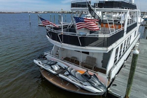 Fantasy 82 Coastal Yacht Yacht For Sale