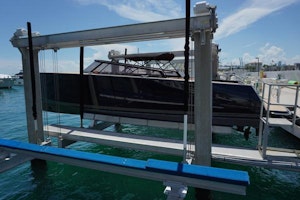 VanDutch 40 Yacht For Sale