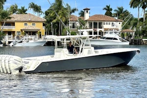 SeaVee 390Z Yacht For Sale