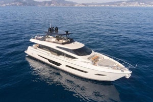 Ferretti Yachts 780 Yacht For Sale