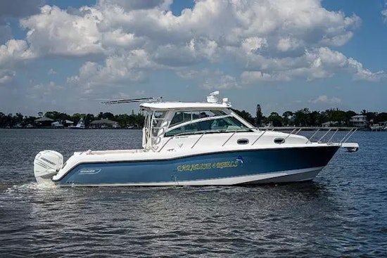 Boston Whaler 345 Conquest Yacht For Sale