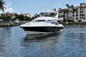 Azimut 70 Yacht For Sale