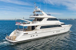 Horizon 106 Tri-Deck Yacht For Sale