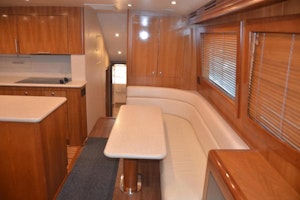 Hatteras Convertible Yacht For Sale
