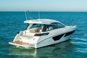 Beneteau Gran Turismo Yacht For Sale