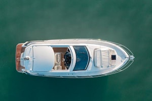 Beneteau Gran Turismo Yacht For Sale