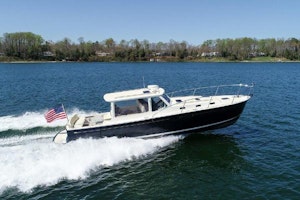 MJM 40Z Yacht For Sale