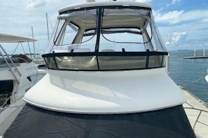 Carver 40 Yacht For Sale