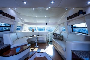 Sea Ray Sedan Bridge Yacht For Sale