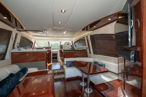 Sea Ray 510 Flybridge Yacht For Sale