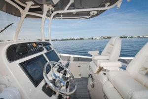 Grady-White 306 Canyon Yacht For Sale