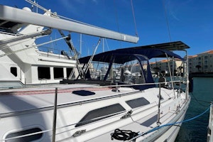 Catalina 470 Yacht For Sale