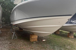 Boston Whaler  Yacht For Sale