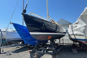 Alerion 33 Shoal Draft Yacht For Sale