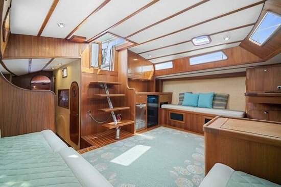 Pearson 530 Yacht For Sale