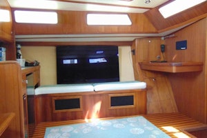 Pearson 530 Center Cockpit Ketch Yacht For Sale