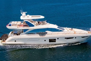 Azimut 72 Fly Yacht For Sale