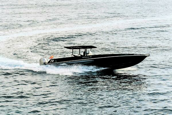 高評価レビュー 38' S) 38/19 (FB Buzzi Fabio Design FB 2008 Yacht Sale For アクセサリー