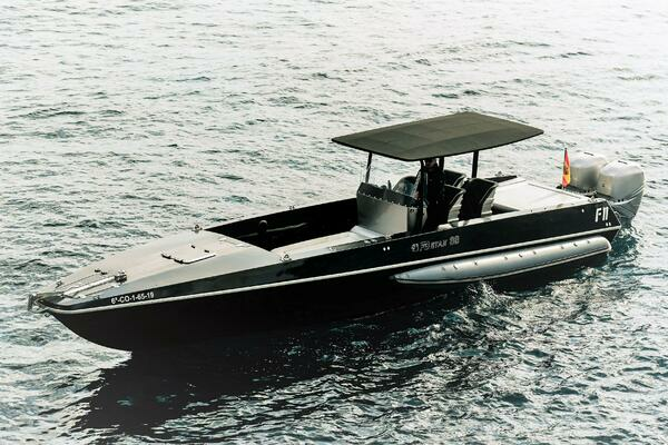 素晴らしい品質 2008 FB Design Fabio Buzzi (FB 38/19 S) 38' Yacht For Sale アクセサリー
