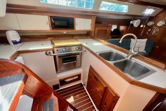 Catalina 36 MKII Yacht For Sale