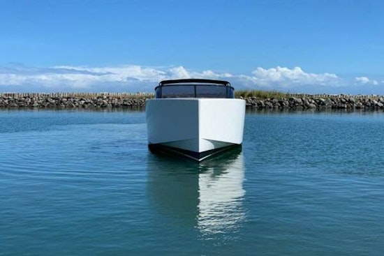 VanDutch  Yacht For Sale
