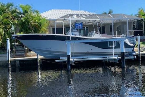 Sea Fox 328 Commander Yacht For Sale