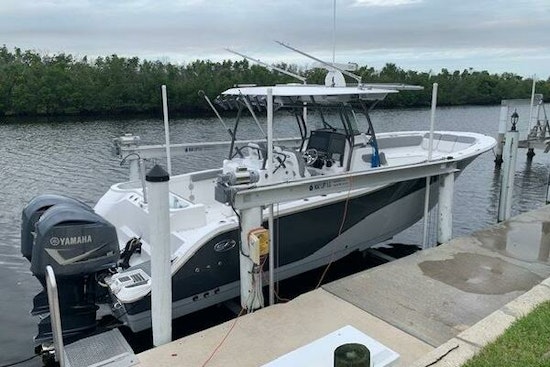 Sea Fox 328 Commander Yacht For Sale