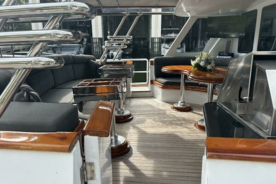 Palmer Johnson Cruising Sloop Yacht For Sale