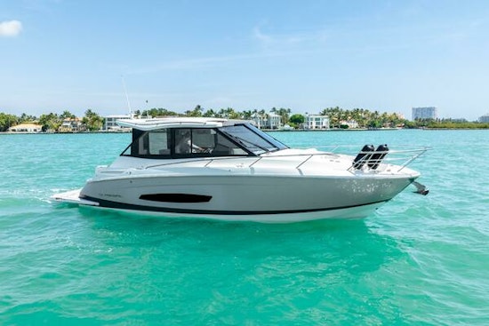 Regal 36 Grande Coupe Yacht For Sale