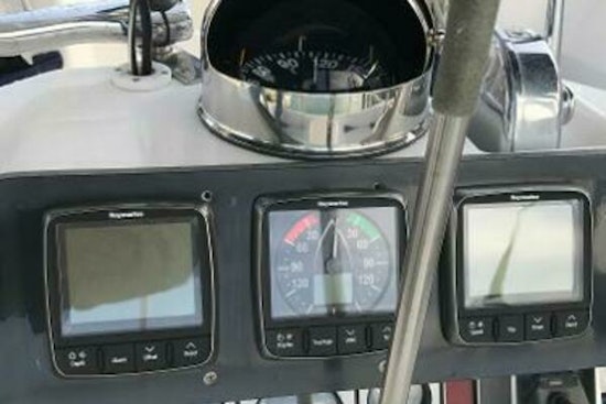 Tartan 4600 Yacht For Sale