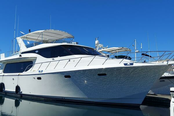 2001 Symbol Pilothouse 66' Yacht For Sale | LUNAR | Seattle 2001 Symbol Pilothouse 66' Yacht For Sale | LUNAR | Seattle