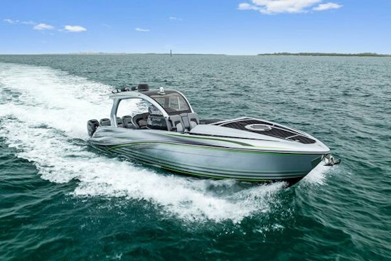 Deep Impact 399 Cabin Yacht For Sale