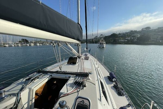 Catalina 400 Yacht For Sale