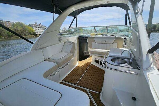 Sea Ray 280 Sundancer Yacht For Sale