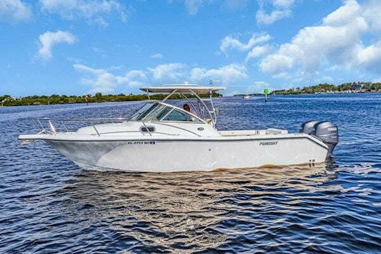 Pursuit 2570 Offshore Yacht For Sale