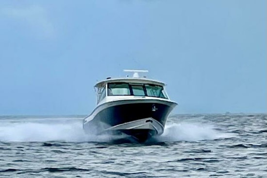 Grady-White 375 Freedom Yacht For Sale